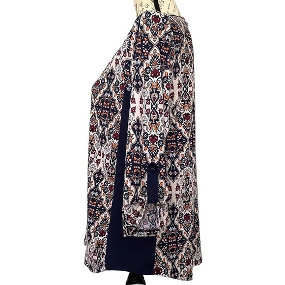 Naif 3/4 Sleeve Patterned Top Size Large Petite - Picture 3 of 6